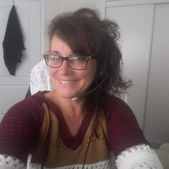 Meet your Posher, Carol - Picture 1 of 1